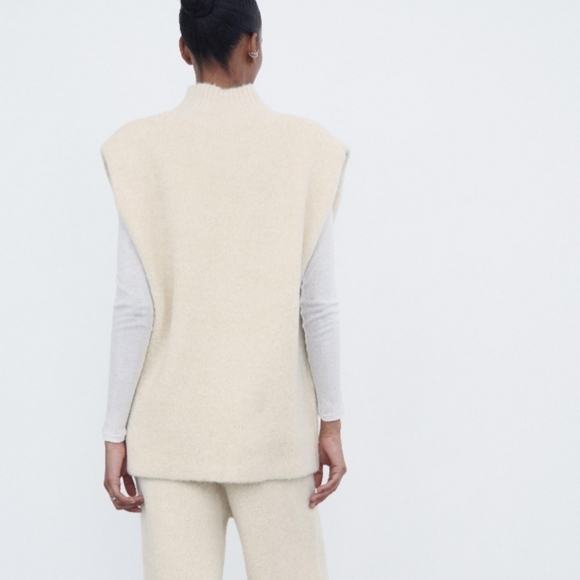 Zara Ivory Metallic Threads Mock Neck Sleeveless Sweater New Size S - Picture 3 of 11